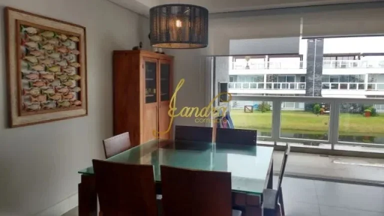 Imagem Apto em condomínio fechado com 03 suites