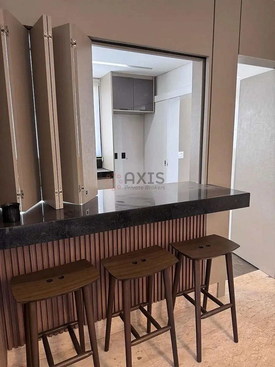 Imagem Apartamento 4 suítes em Lourdes