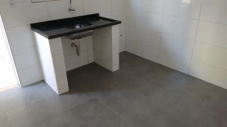 Imagem Casa com 1 Quarto para Alugar, 30 m² em Vila Mangalot - São Paulo