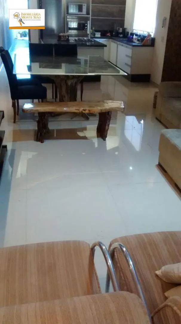 Imagem Sobrado com 2 dormitórios à venda, 134 m² por R$ 760.000,00 - Jardim Santa Emilia - Guarulhos/SP