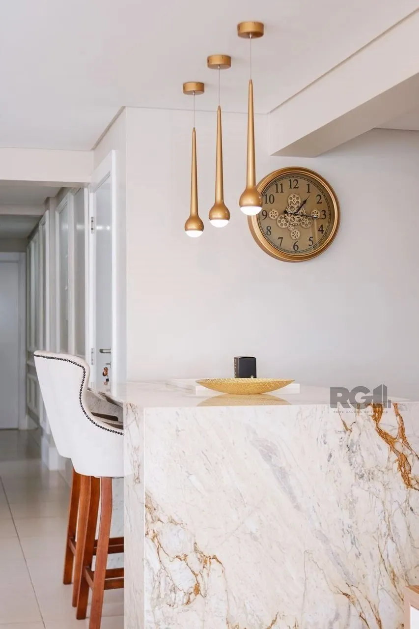 Imagem Apartamento à Venda em Torres|3 Dorm, Vista Mar, 2 Vagas - Av. Benjamin Constant