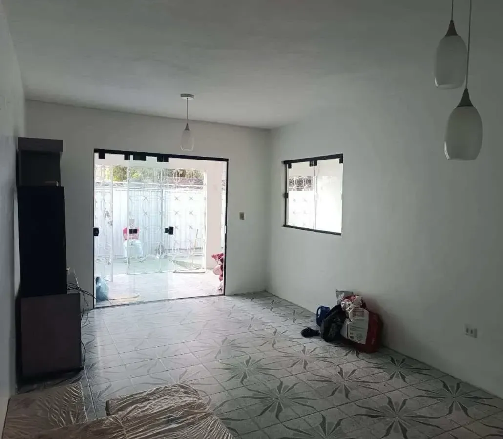 Imagem Casa com 2 Quartos para Alugar, 190 m² em Rosarinho - Recife