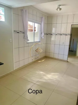 Imagem Casa reformada, 3 Dormitórios(1 suíte), Dom Pedro I.