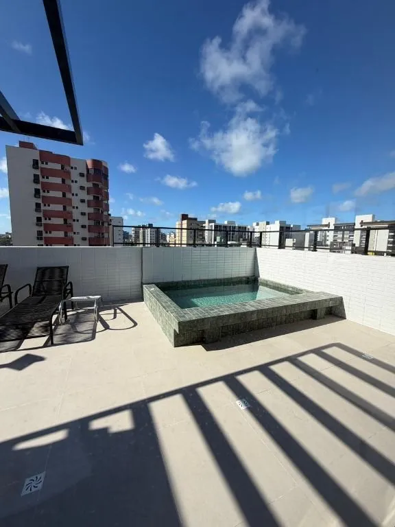 Imagem Cobertura duplex em Intermares, com piscina privativa, área gourmet, 2 quartos e 2 vagas, a apenas 300m da praia.