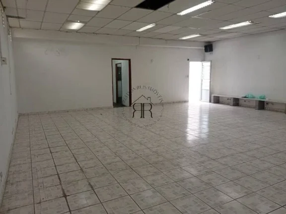 Imagem Salão Comercial à Venda - Vila Ema | Rua Uhland
Localização Estratégica, Estrutura Versátil e ...