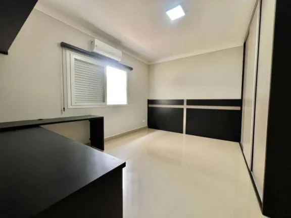 Imagem Casa térrea, 3 dormitórios ( 3 suítes), 4 vagas, Jardim do Golfe, Urbanova.