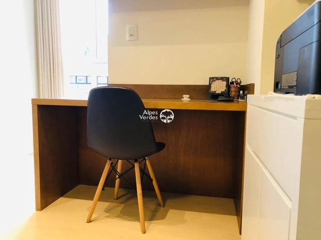 Imagem Vende-se apartamento no centro de Gramado - 1 Quartos- Valor R$880.000,00