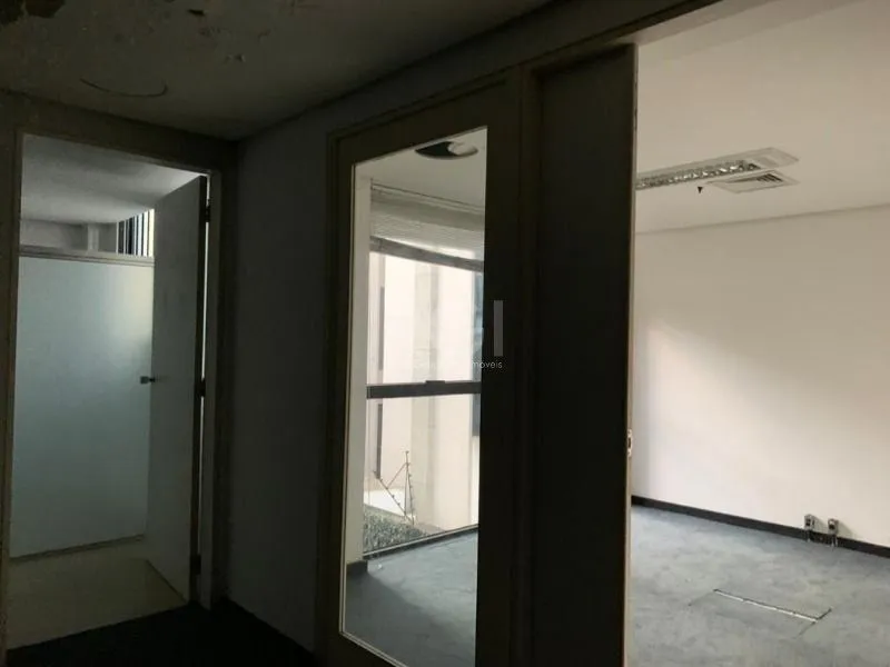 Imagem Loja para Locação/Aluguel - 500m², 0 dormitórios, 3 vagas - Moinhos De Vento