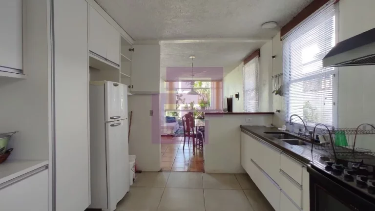 Imagem Casas / Sobrado na cidade de Guarujá