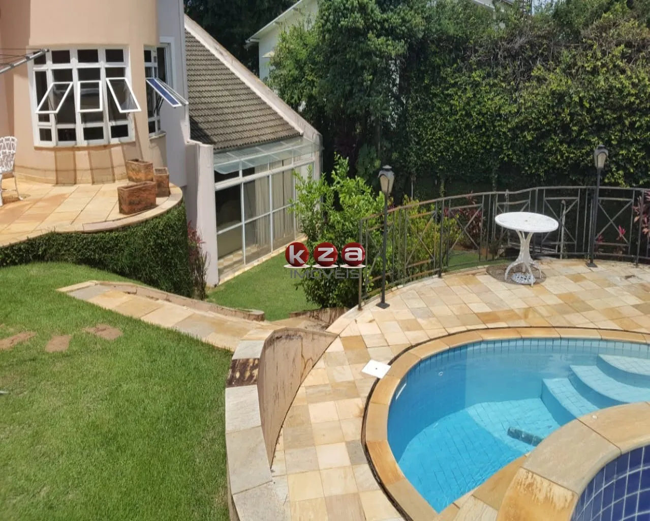 Foto do imóvel Casa de luxo em condomínio na Vila Embaré, Valinhos-SP: 5 quartos, 5 suítes, 3 salas, 6 banheiros, 5 vagas, 510m².