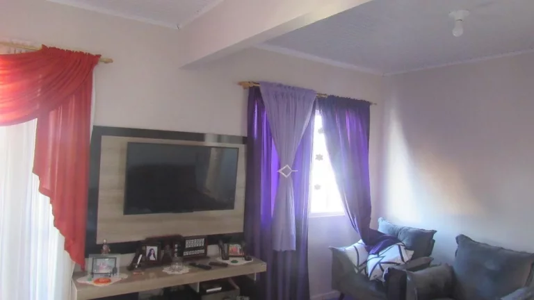 Imagem Casa para Venda em Concórdia, Santo Antônio, 5 dormitórios, 3 banheiros
