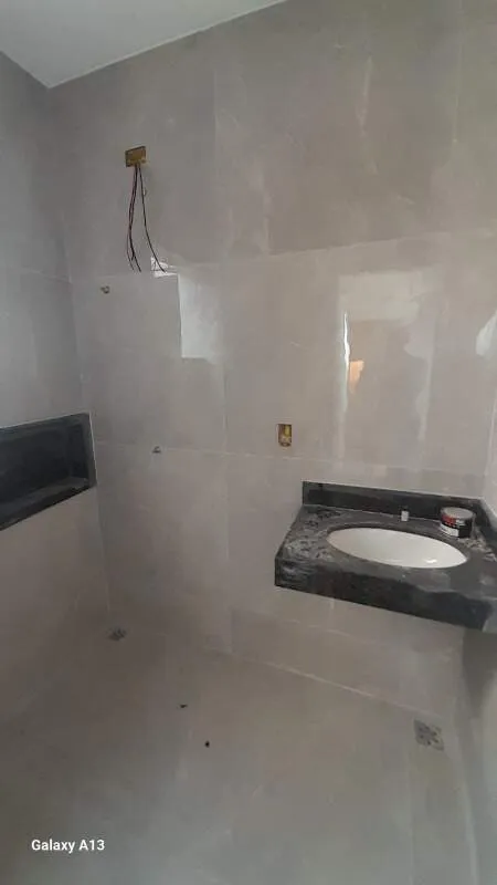 Imagem Casa duplex à venda, 3 quartos, 1 vaga, NOSSA SENHORA DAS GRACAS - Santa Luzia/MG