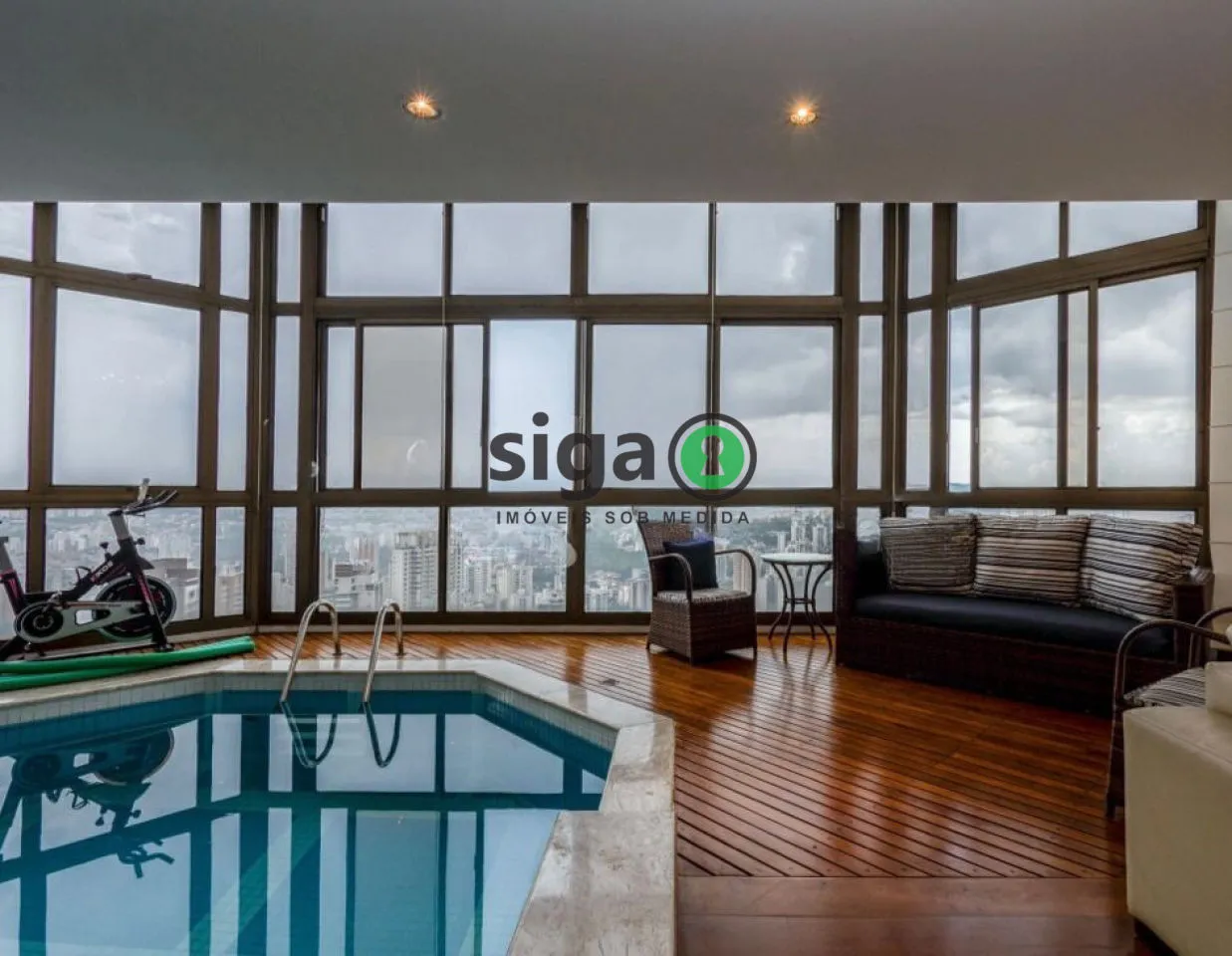Imagem Apartamento Duplex a venda, de 339m, 3 quartos e 5 vagas.