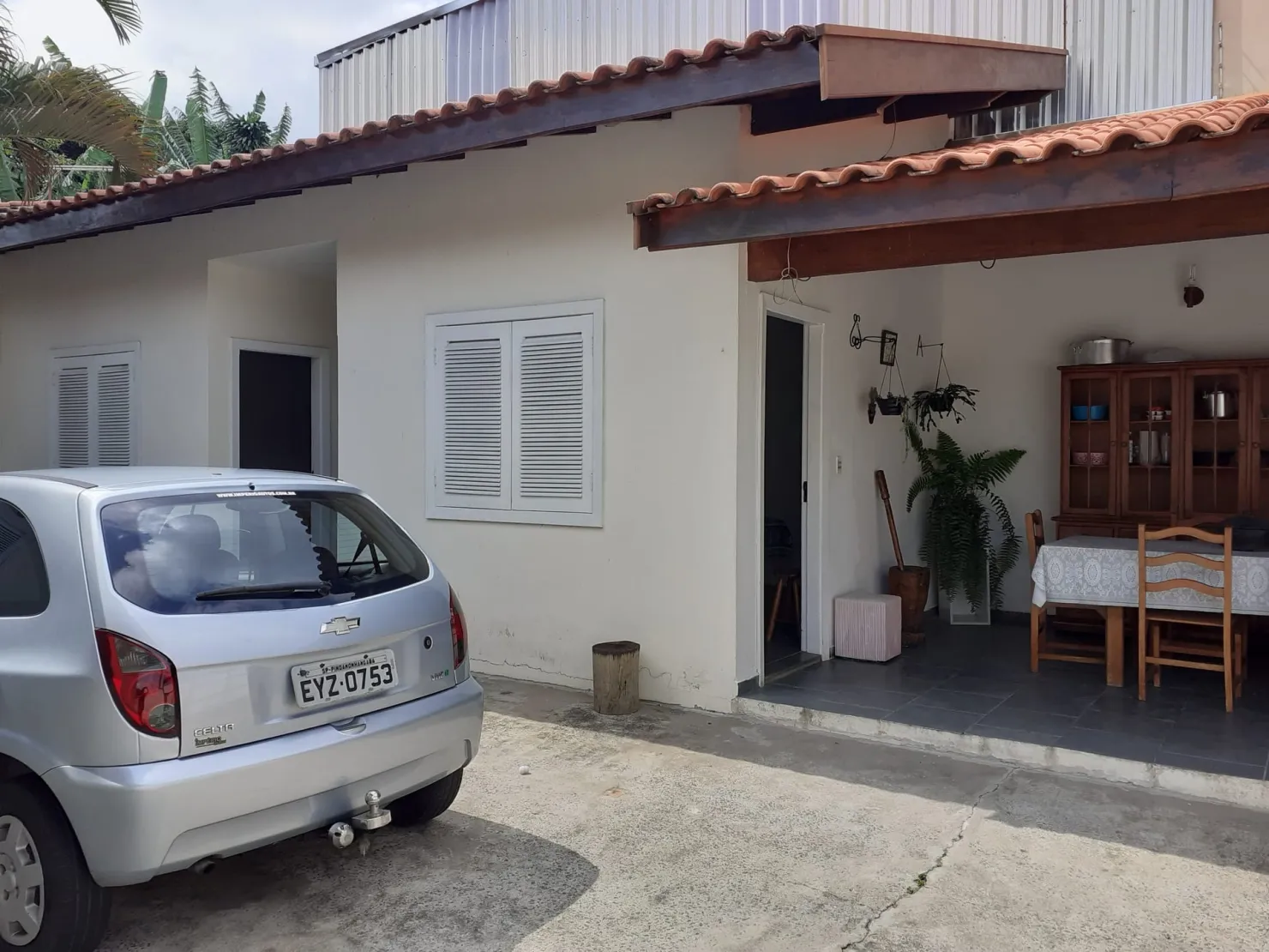 Imagem Casa à venda 3 Quartos, 2 Suites, 3 Vagas, 348M², Parque São Domingos, Pindamonhangaba - SP