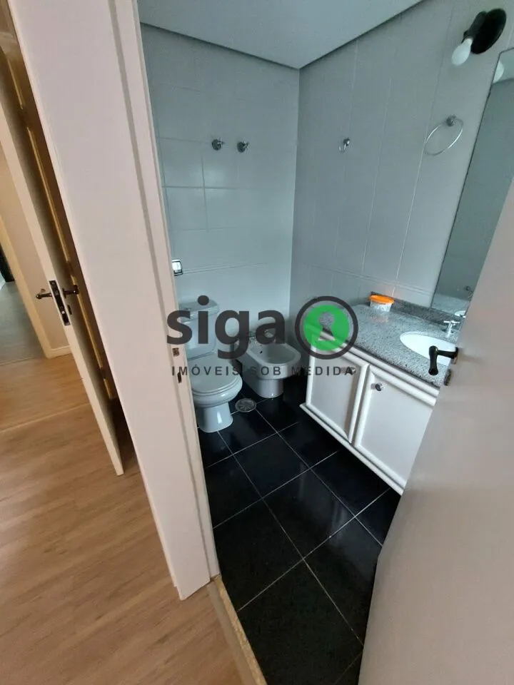 Imagem VENDE Apartamento na Vila Andrade (Região do Morumbi) com 4 Suítes, 4 Vagas + Depósito