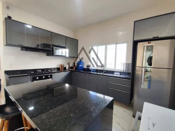 Imagem Casa Mobiliada no Ninho Verde 1 – Suas realizações começam aqui