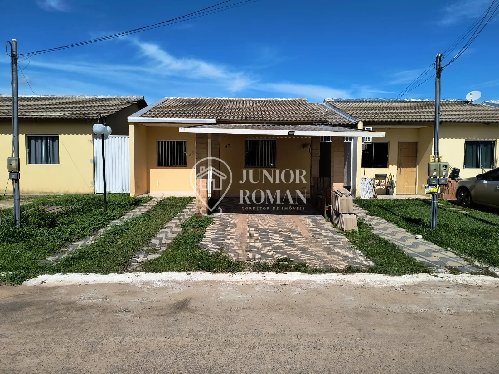 CASA 3 SUITES EM COND FECHADO - BAIRRO MIMOSO II - LUIS EDUARDO MAGALHÃES
