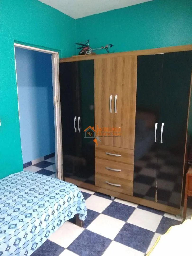 Imagem Sobrado com 3 dormitórios à venda, 200 m² por R$ 700.000,00 - Cidade Serodio - Guarulhos/SP