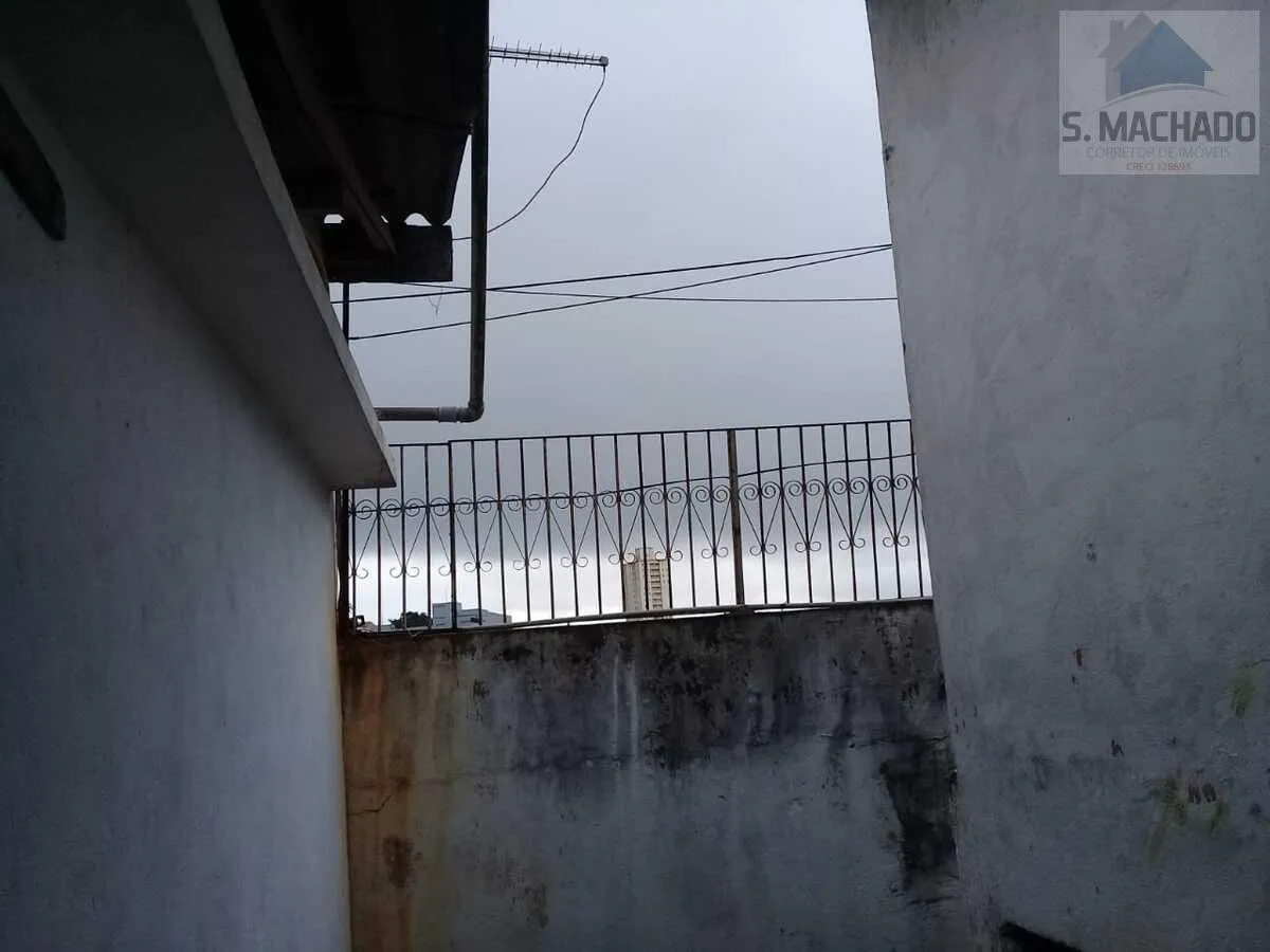 Imagem Sobrado para Venda em Santo André / SP no bairro Vila Guarará