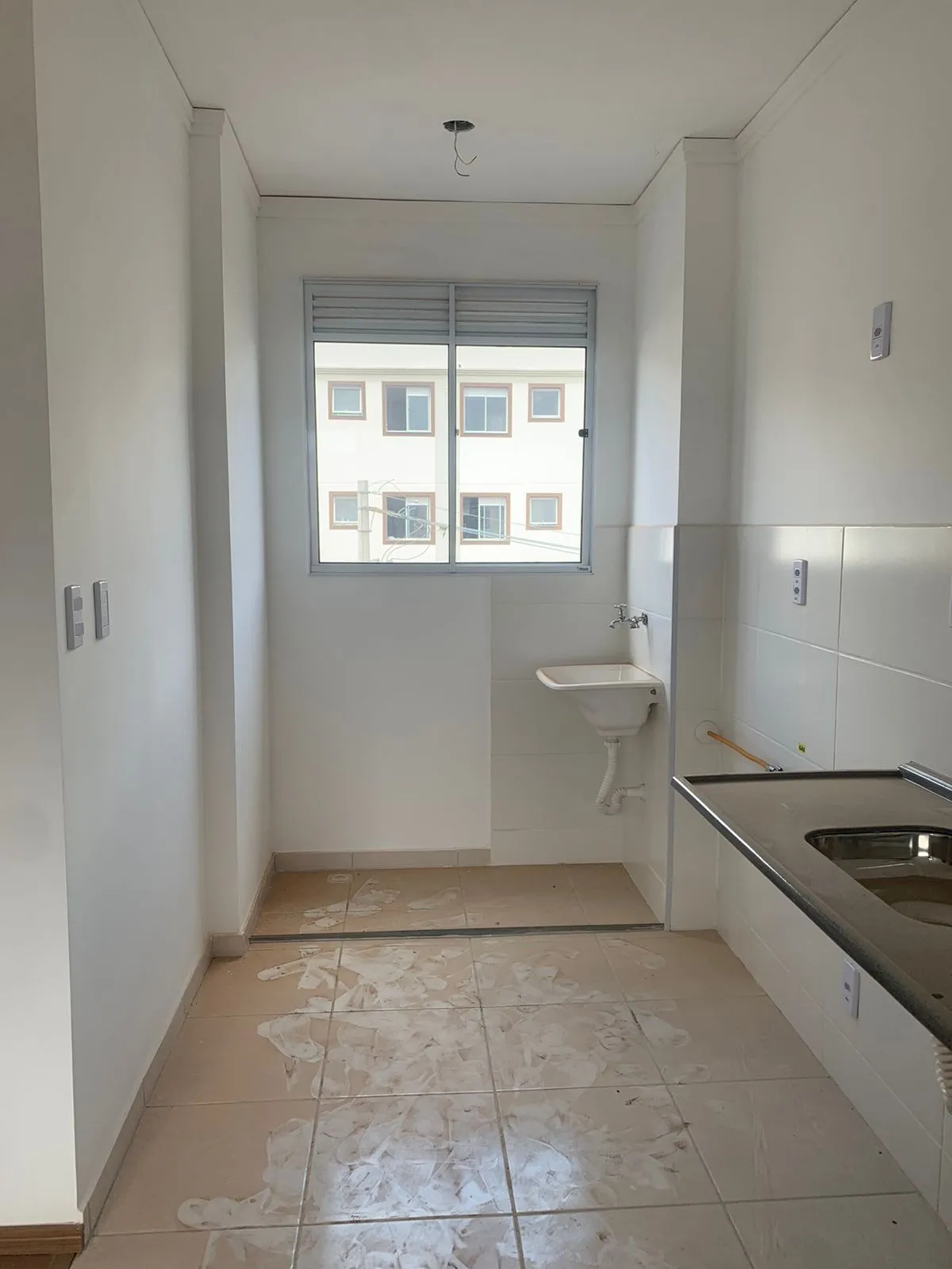 Imagem Apartamento à Venda no Condomínio Lar Toronto - Wanel Ville