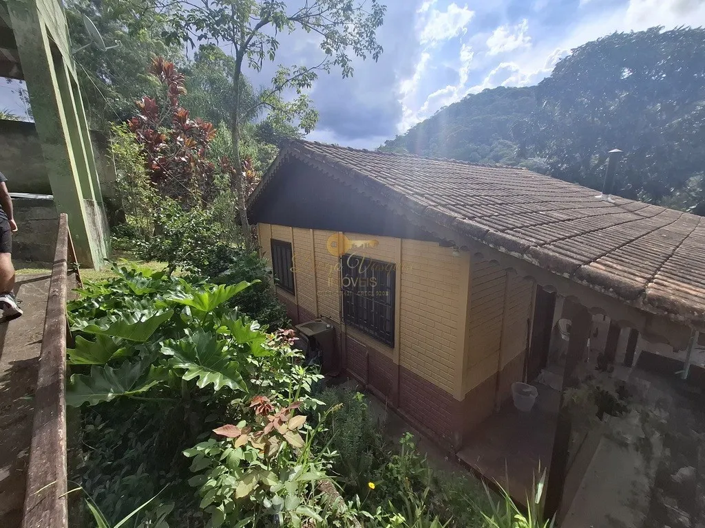 Imagem Casa para Venda em Teresópolis / RJ no bairro Albuquerque