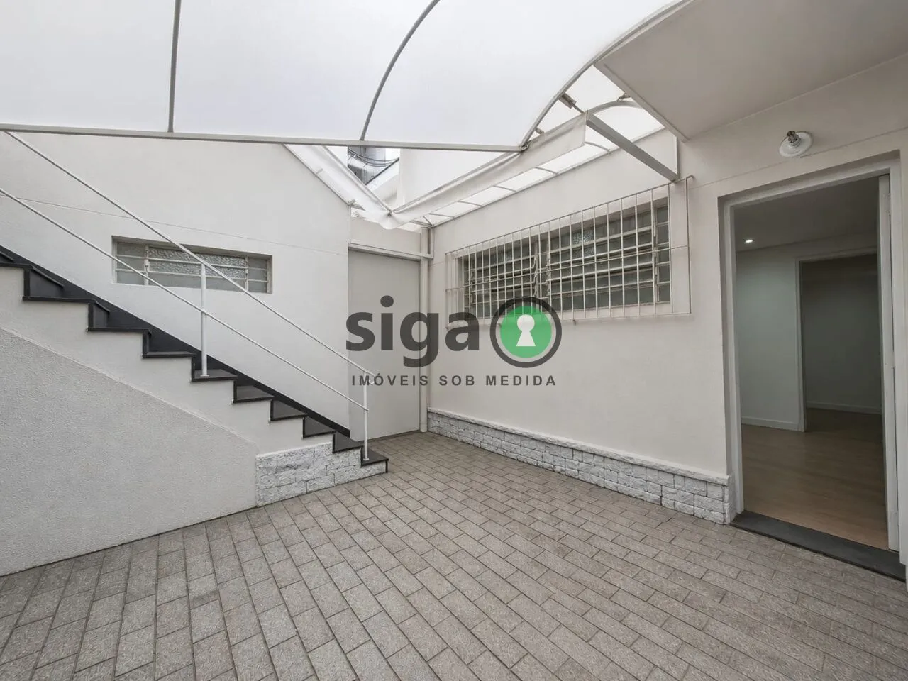 Imagem CASA COMERCIAL 290 METROS PARA LOCAÇÃO NO ITAIM