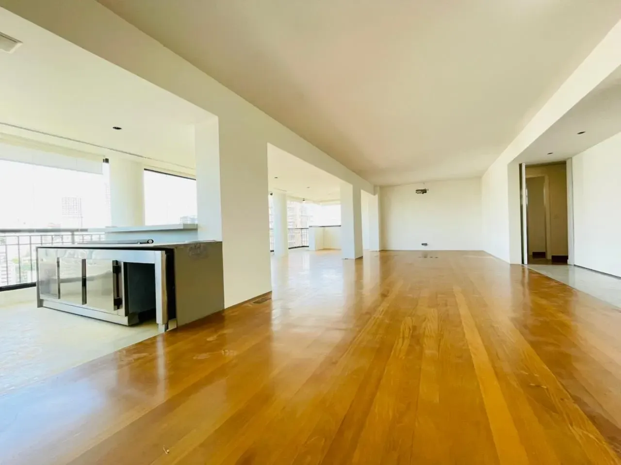 Imagem Apartamento com 3 Quartos à Venda ou Locação, 215 m² em Sumaré - São Paulo