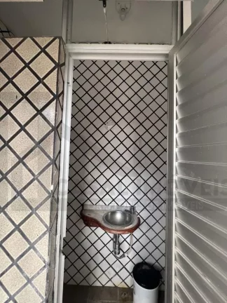 Imagem CASAL IMÓVEIS VENDE CASA 4 SUÍTES SENDO 1 CLOSET/PISCINA/CHURRASQUEIRA/GARAGEM 5 CARROS/2 PAVIMENTOS/MARAMBAIA