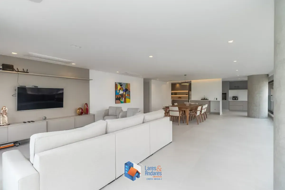 Imagem Apartamento para venda em Campo Belo com 3 quartos, sendo 3 suítes, 211m²