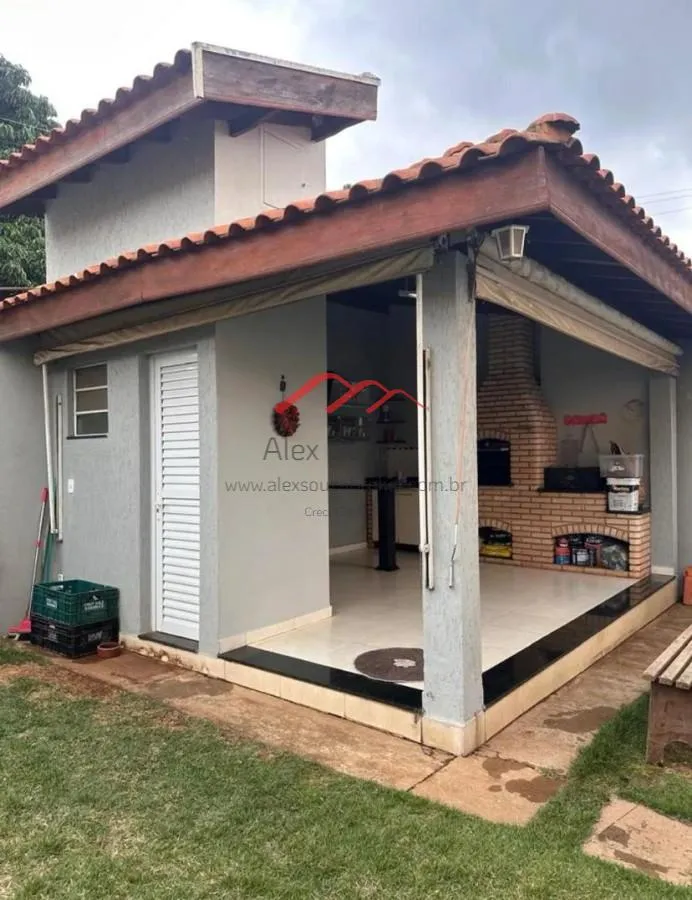 Imagem Casa para Venda em Sumaré, Parque Bandeirantes I (Nova Veneza), 2 dormitórios, 3 banheiros, 6 vagas