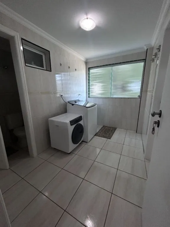 Imagem APARTAMENTO COM 140,00 m² - CANTO DO FORTE - PRAIA GRANDE SP