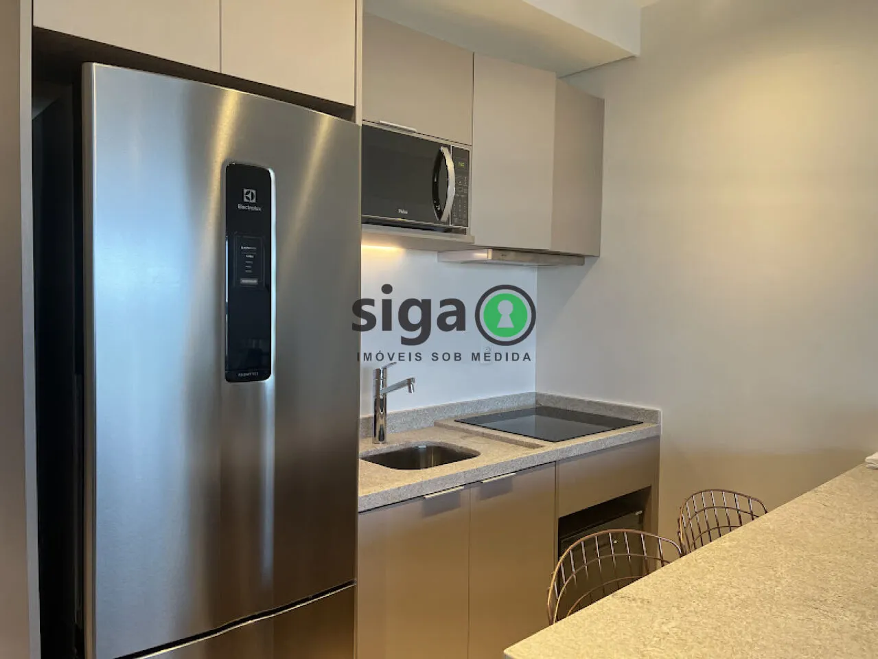 Imagem Apto Mobiliado com 66m² para locação em Pinheiros com 1 suite e 1 vaga