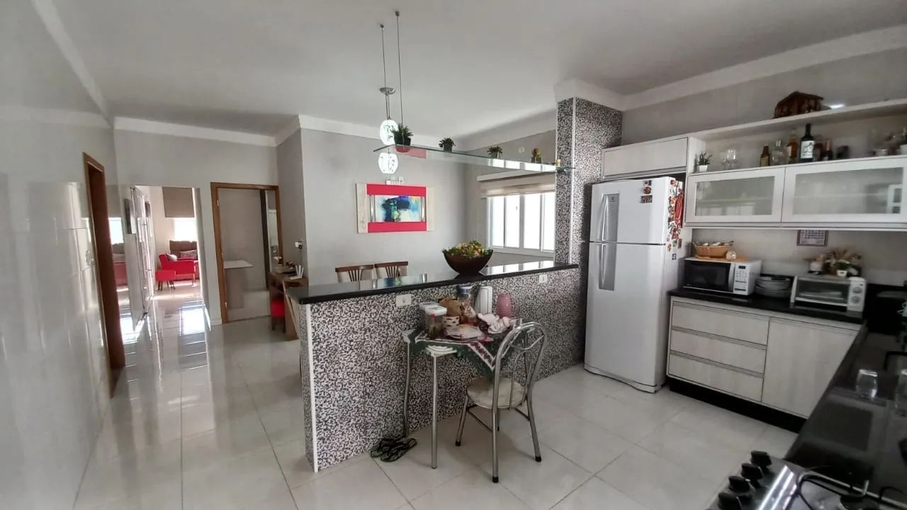 Imagem Casa à venda 3 Quartos, 2 Suites, 179M², Piracangaguá, Taubaté - SP | Condomínio Ouroville