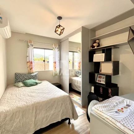 Imagem Casa Geminada I Baependi I 3 quartos (1 suíte) | 131m²