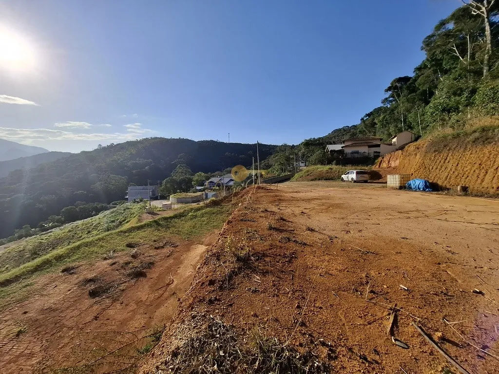 Imagem Terreno em Condomínio para Venda em Teresópolis / RJ no bairro Prata