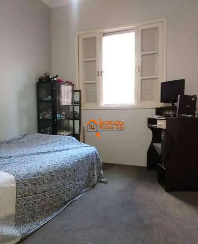Imagem Sobrado com 4 dormitórios à venda, 176 m² por R$ 800.000,00 - Vila Augusta - Guarulhos/SP