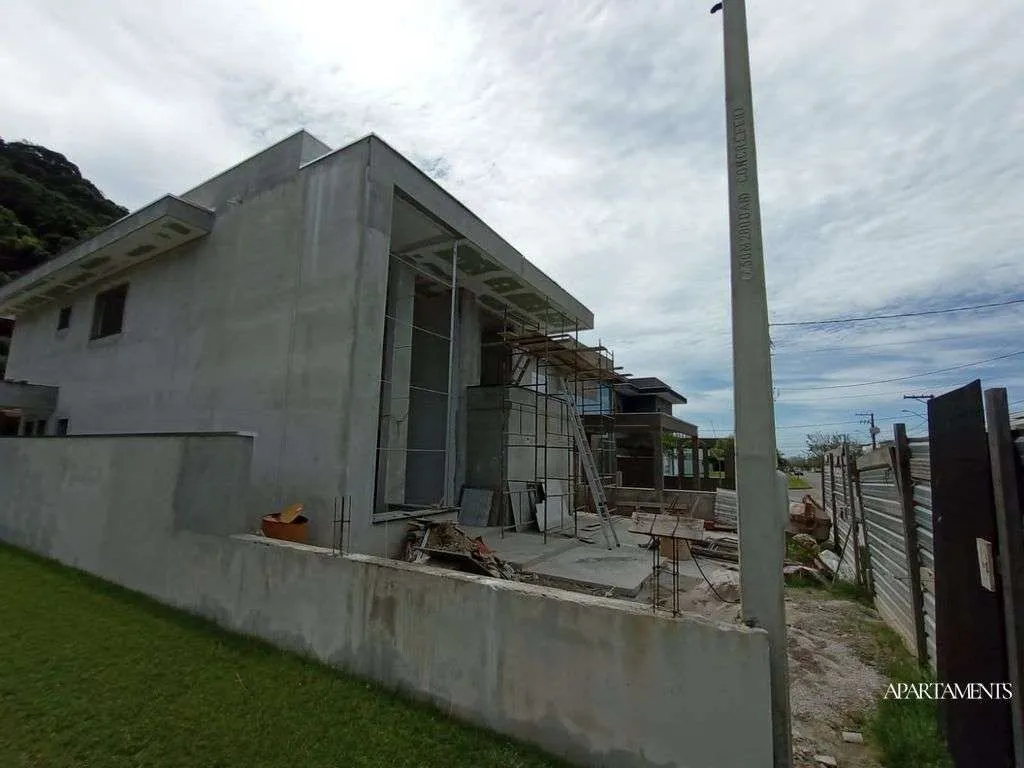 Imagem Casa à venda em Caraguatatuba, Massaguaçu, com 4 quartos, 360m2