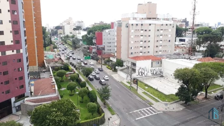 Imagem Apartamento a venda 04 quartos c/suíte no Bigorrilho/Batel em Curitiba PR
