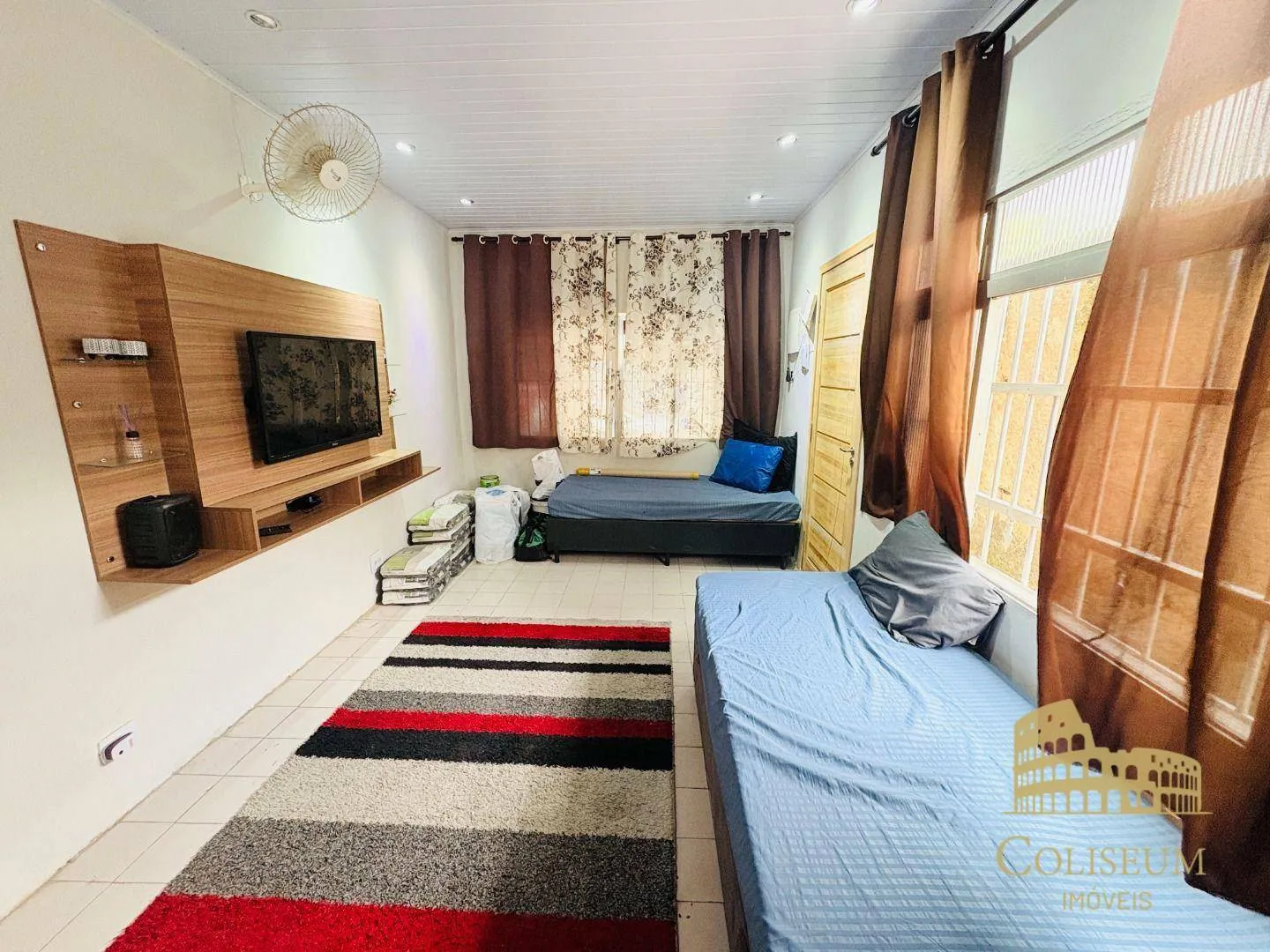 Imagem Casa com 3 dormitórios à venda por R$ 770.000,00 - Jardim Anhangüera - Praia Grande/SP