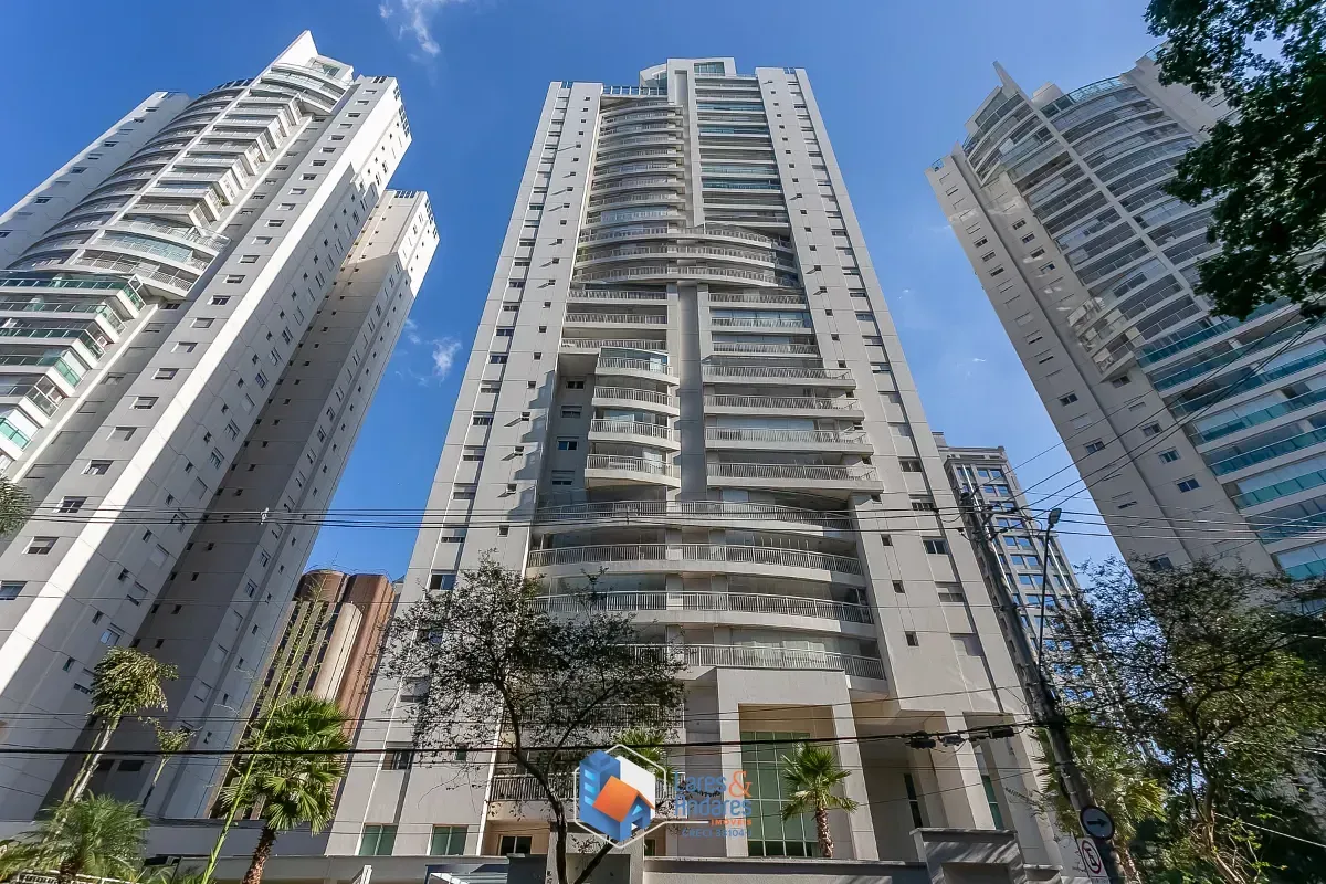 Foto do imóvel Apartamento para venda em Brooklin Paulista com 2 quartos, sendo 2 suítes, 145m² em Rua Guararapes