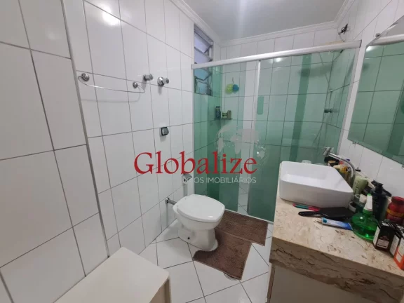 Imagem Apartamento á venda com 92m², 3 quartos, 2 banheiros, elevador, vaga por R$560.000,00 no Boqueirão em Santos