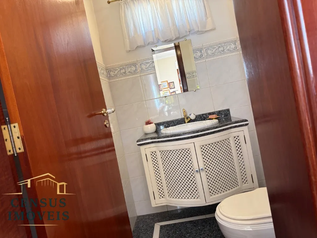 Foto do imóvel: Casa à venda em condomínio Marambaia, Vinhedo-SP: 4 quartos, 2 suítes, 3 salas, 2 banheiros, 4 vagas, 365, 70 m². em Condomínio Marambaia