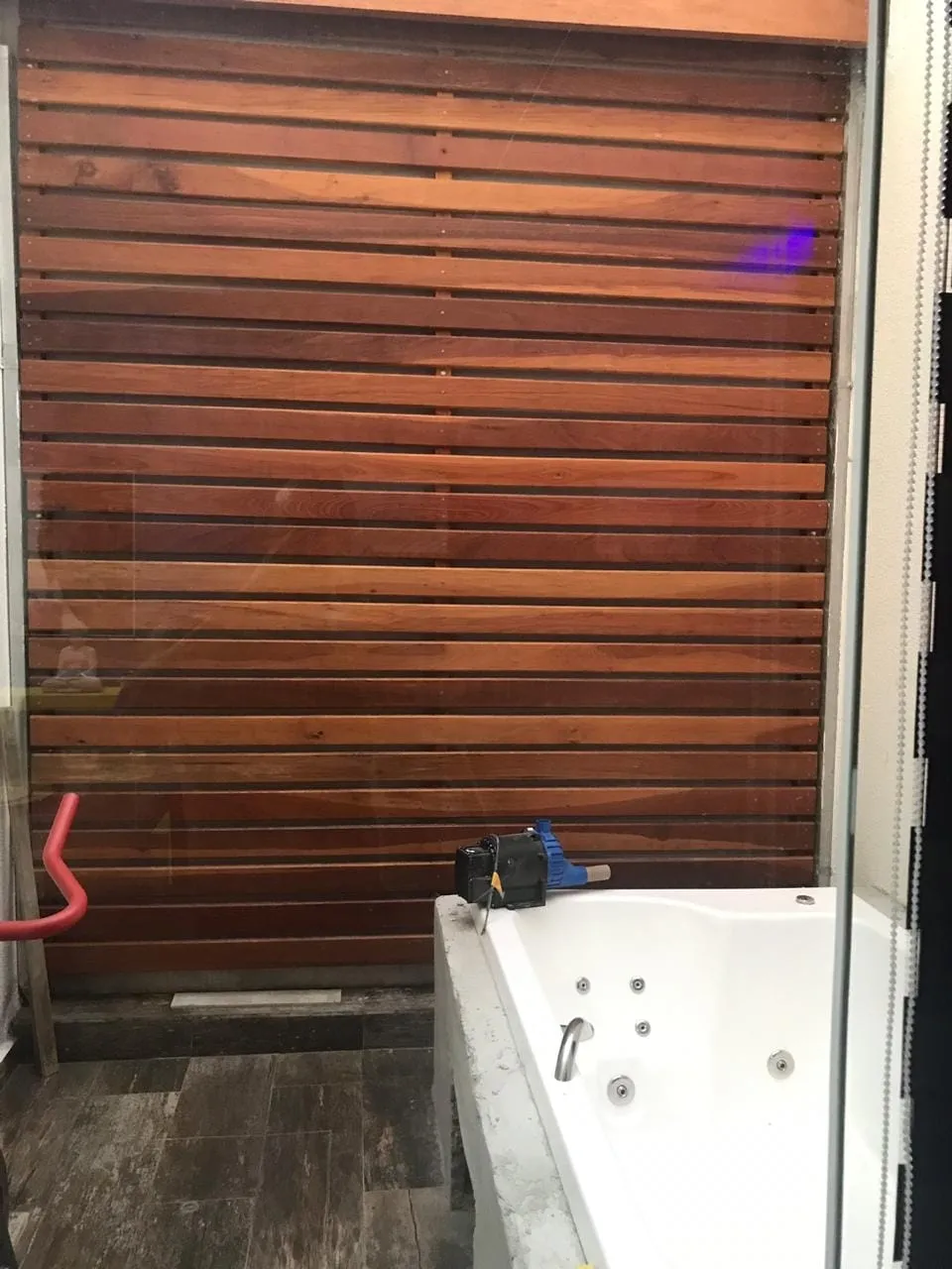 Imagem Casa à venda 2 Quartos, 1 Suite, 2 Vagas, Jardim Continental, Taubaté - SP