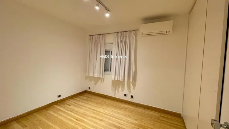 Imagem Imperdível oportunidade de investimento: Apartamento de luxo com 3 quartos e 210m² na Cerqueira César, São Paulo-SP