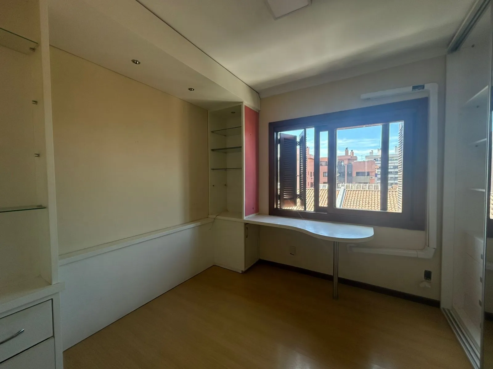 Imagem Apartamento 4 dormitórios • 172 m² privativos • Suíte com hidromassagem • Jardim Lindóia