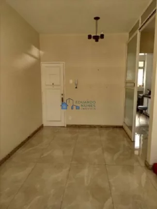 Imagem APARTAMENTO COM 03 QUARTOS NO CENTRO. EXCELENTE LOCALIZAÇÃO!!!