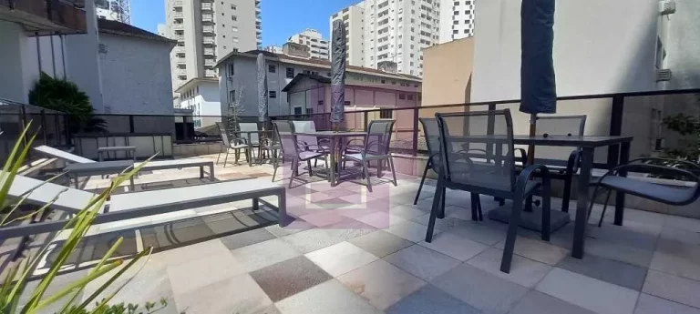 Imagem Amplo apartamento em Pitangueiras!!!