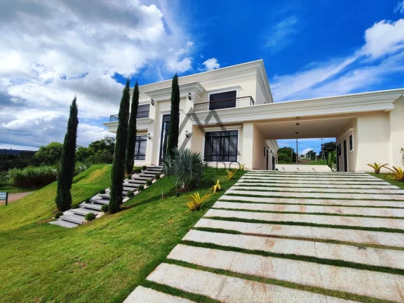 Imagem Casa de Luxo com Vista para a Cuesta e Lago - Ninho Verde 2, Pardinho/SP.