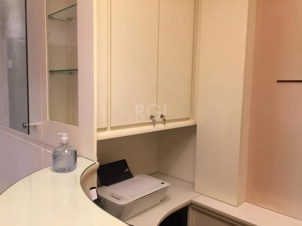 Imagem Conjunto/Sala para Venda - 73.6m², 0 dormitórios, Petrópolis