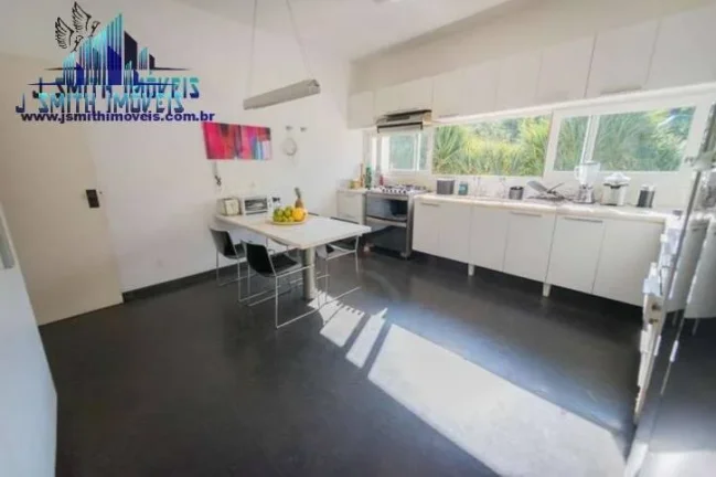 Imagem Casa moderna maravilhosa, com acabamentos diferenciados - Granja Viana